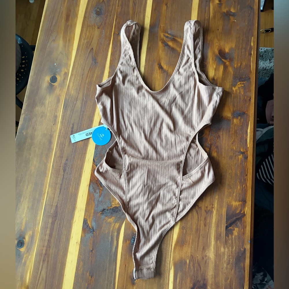 NWT Cupshe Ribbed bodysuit